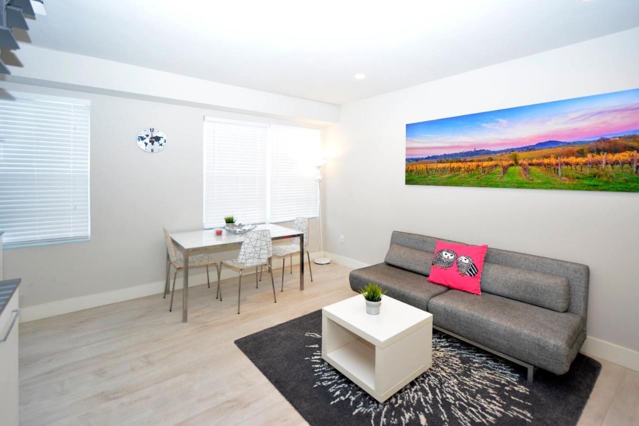 Apartments On Collins 마이애미 비치 외부 사진